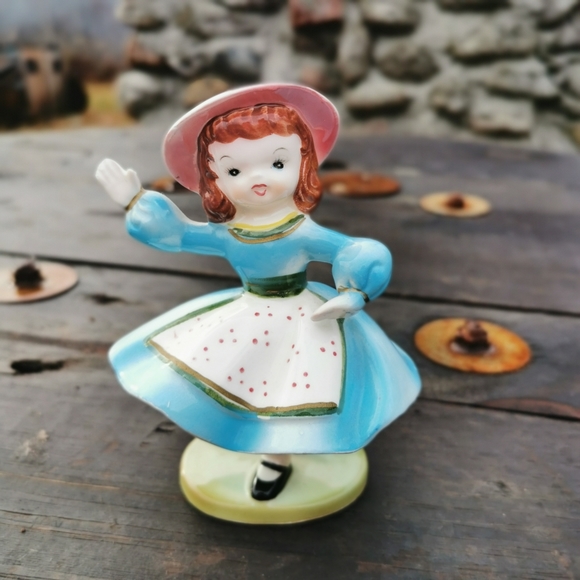 Vintage Japan Ceramic Waving Girl in Blue Dress Figurine - Picture 7 of 16